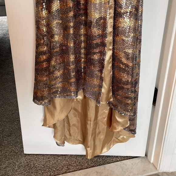 Beautiful MAC Duggal GOWN 12 new - Picture 5 of 9